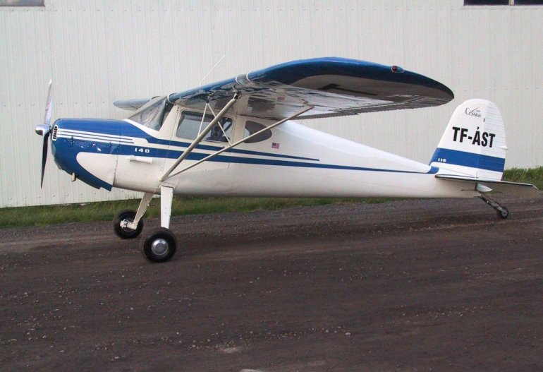 TF-AST Cessna 140