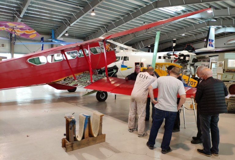 TF-ISM de Havilland D.H.89A Dragon Rapide