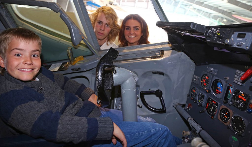 Gestir í nefi Boeing 727 