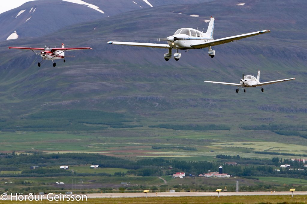 Smávélar í hópflugi