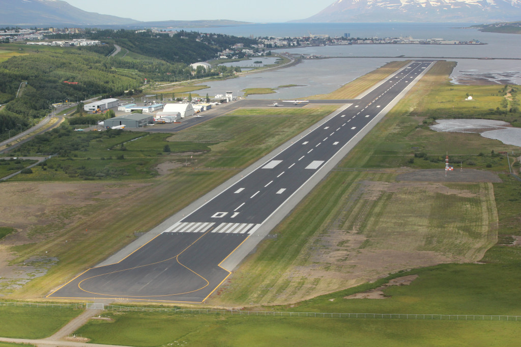 Akureyrarflugvöllur.