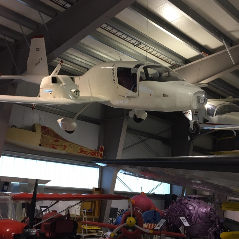 Þær eru hlið við hlið vélarnar hans Kristjáns Árnasonar.