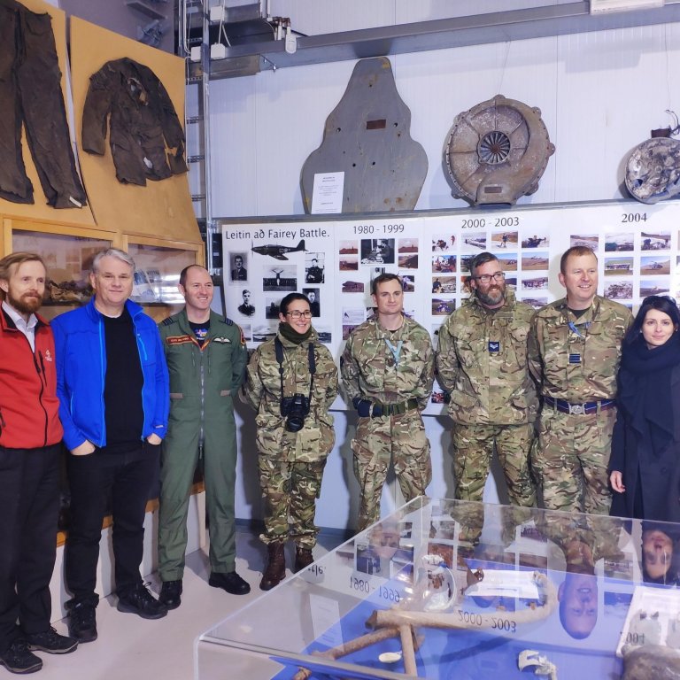 Konunglegi breski flugherinn og Landhelgisgæslan í heimsókn